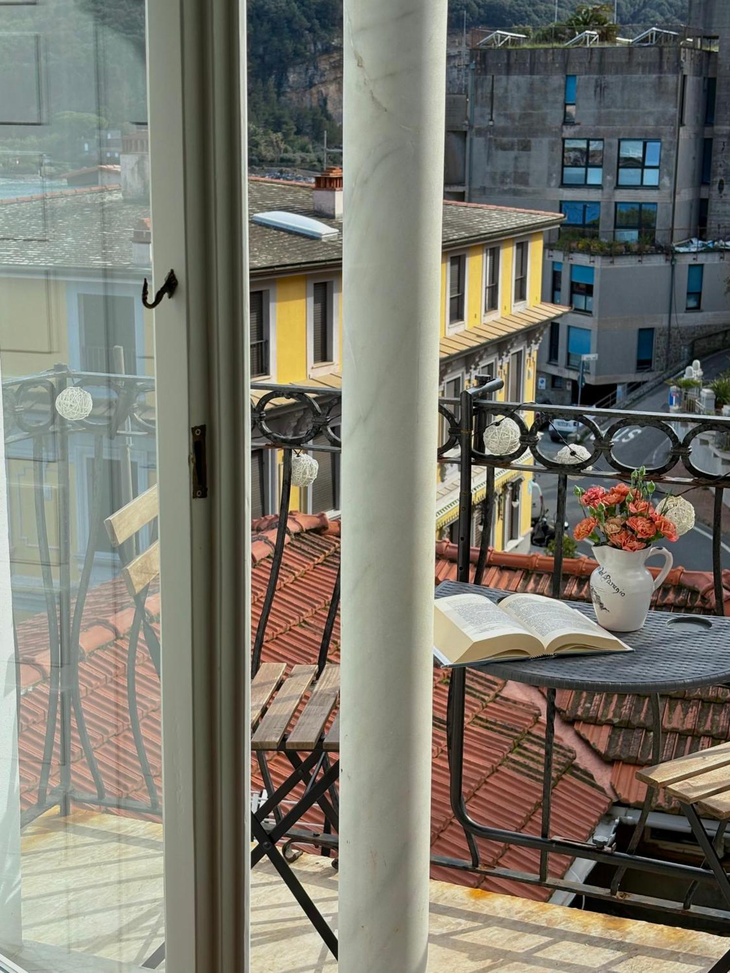 Le Finestre Veneris Hotel Porto Venere Exterior photo